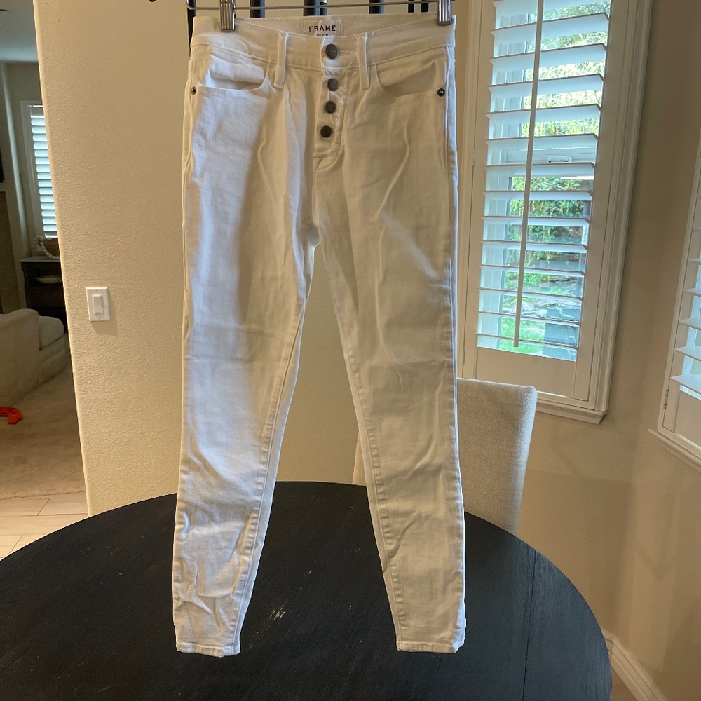 Frame Le High Skinny